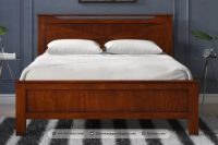 Tempat Tidur Kayu Jati Model Minimalis