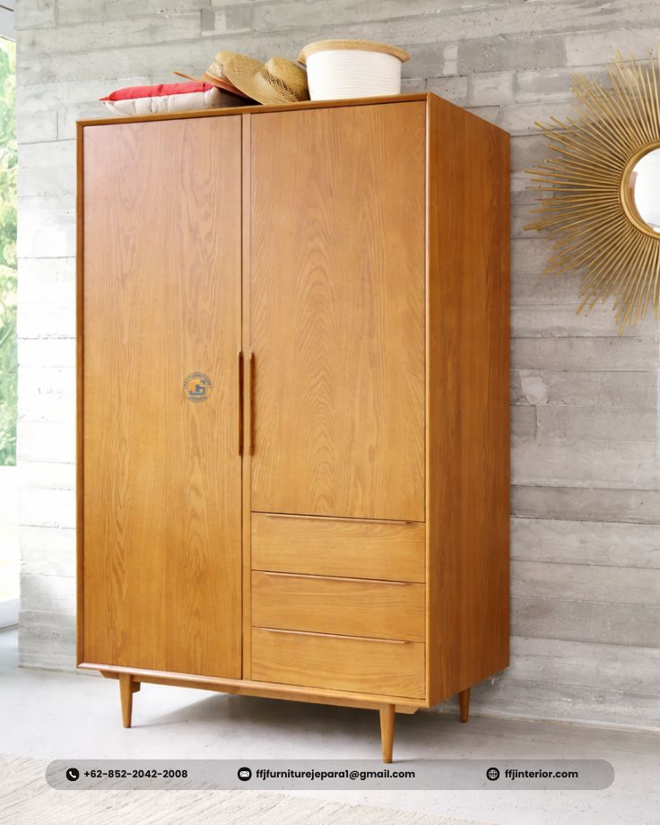 Lemari Minimalis Retro
