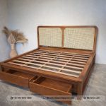 Dipan Jati Minimalis Kombinasi Rotan + Laci Penyimpanan