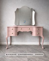 Meja Rias Vintage Duco Pink Edition